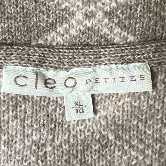 Cleo XL Petite Cozy Soft Sweater Wrap, Transition to Fall - Picture 6 of 15